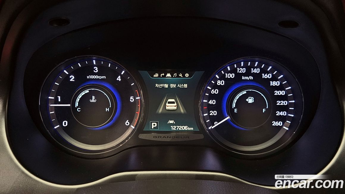 Hyundai Grandeur 2016