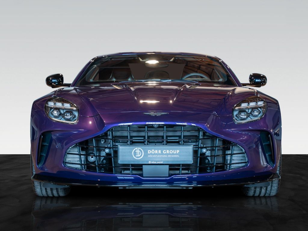 Aston Martin V8 Vantage 2025