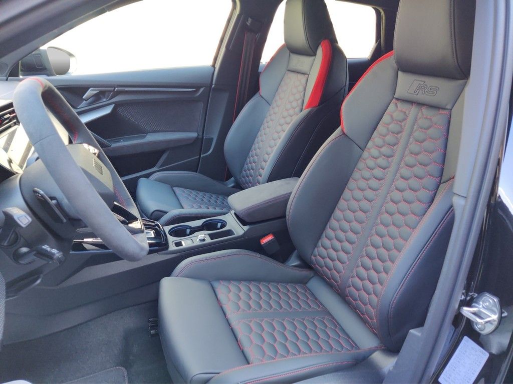 Audi RS3 2025