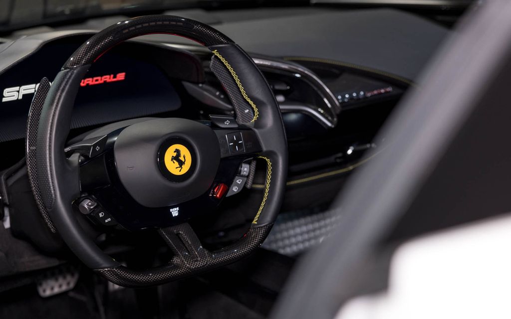 Ferrari SF90 2024