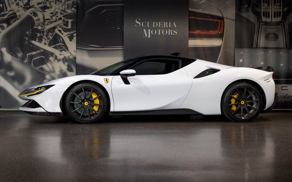 Ferrari SF90 2024