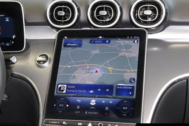 Mercedes-Benz C 220 2025