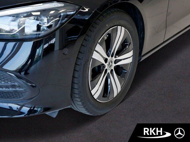 Mercedes-Benz C 220 2025