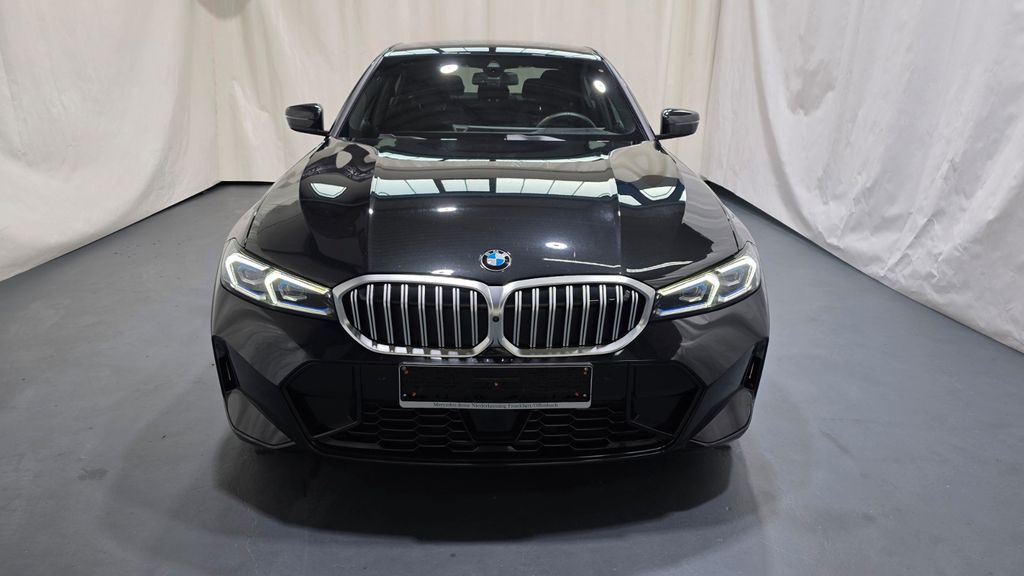 BMW 320 2025