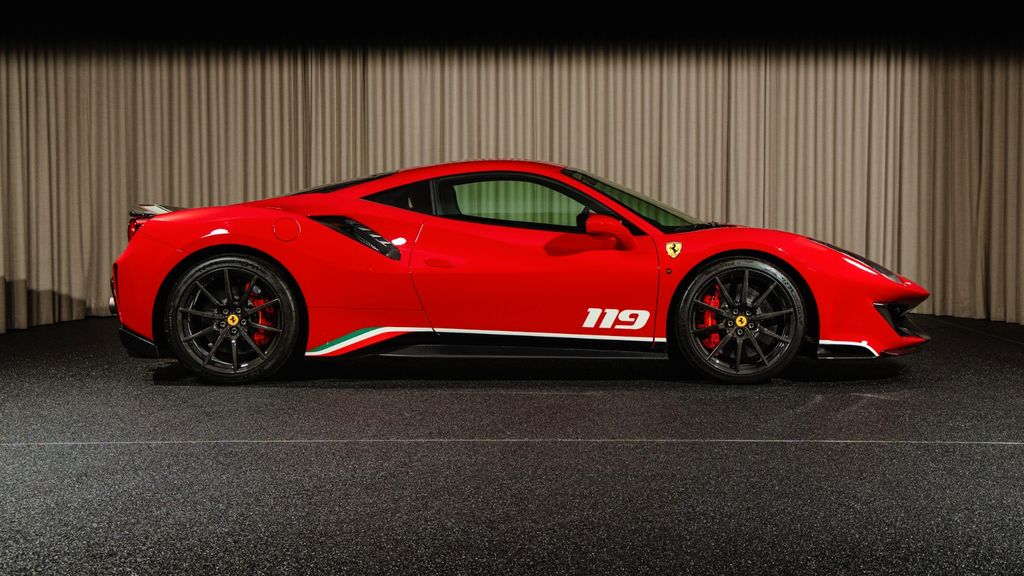 Ferrari 488 Pista 2019
