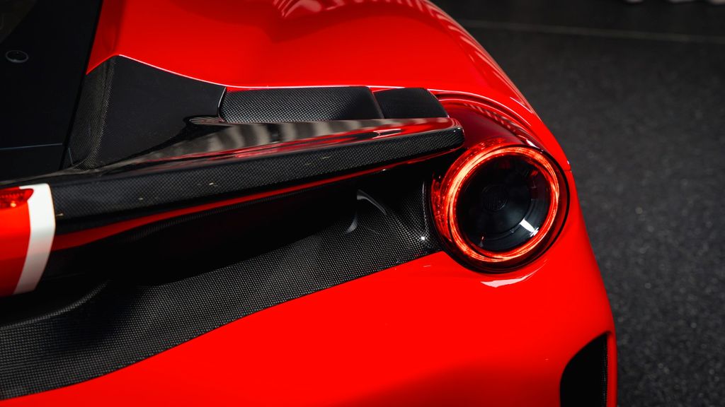 Ferrari 488 Pista 2019