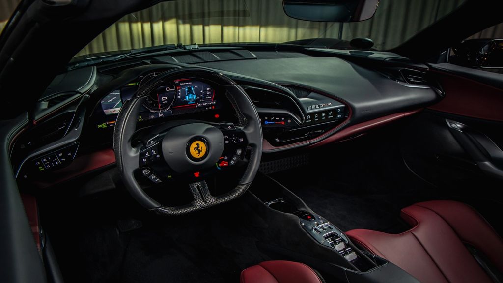 Ferrari SF90 2025