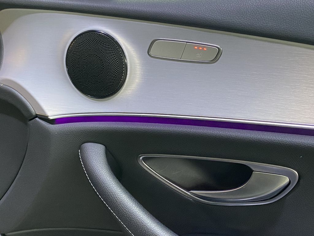 Mercedes-Benz E 220 2021