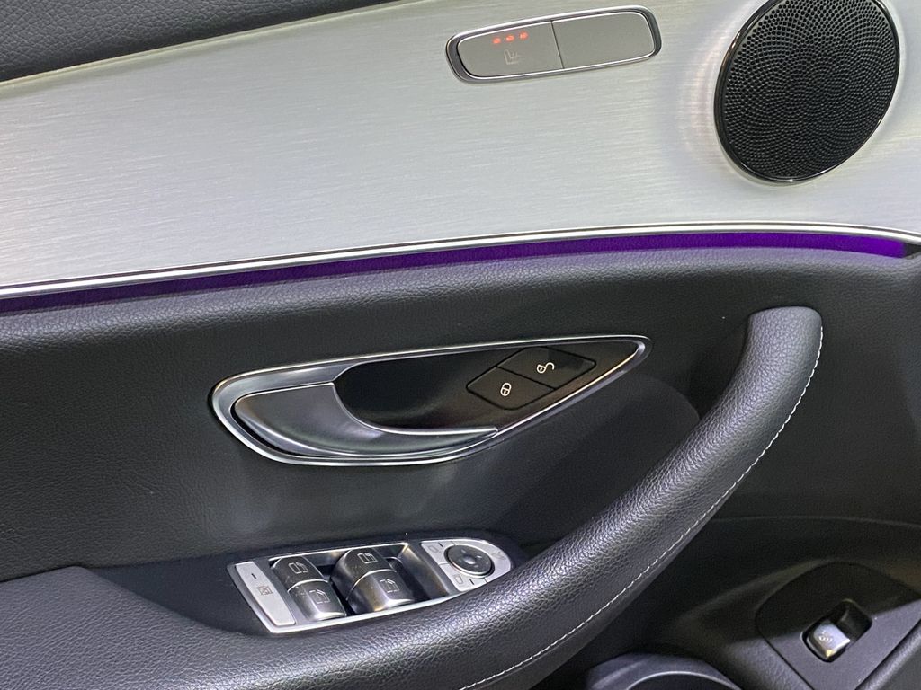 Mercedes-Benz E 220 2021