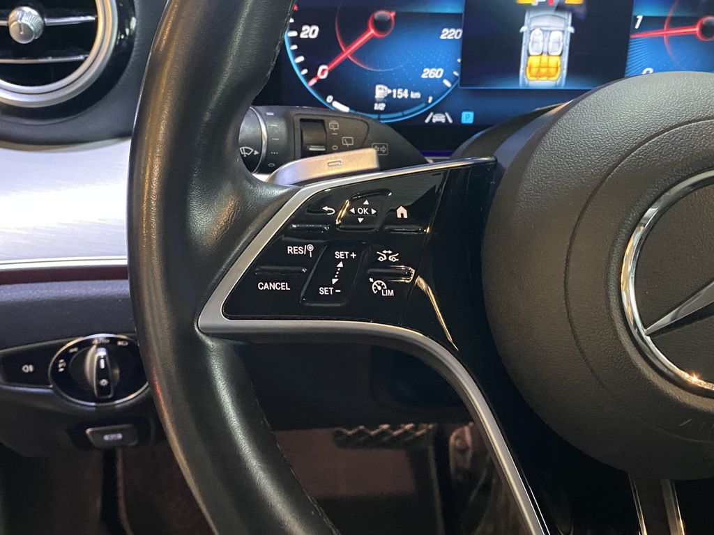 Mercedes-Benz E 220 2021