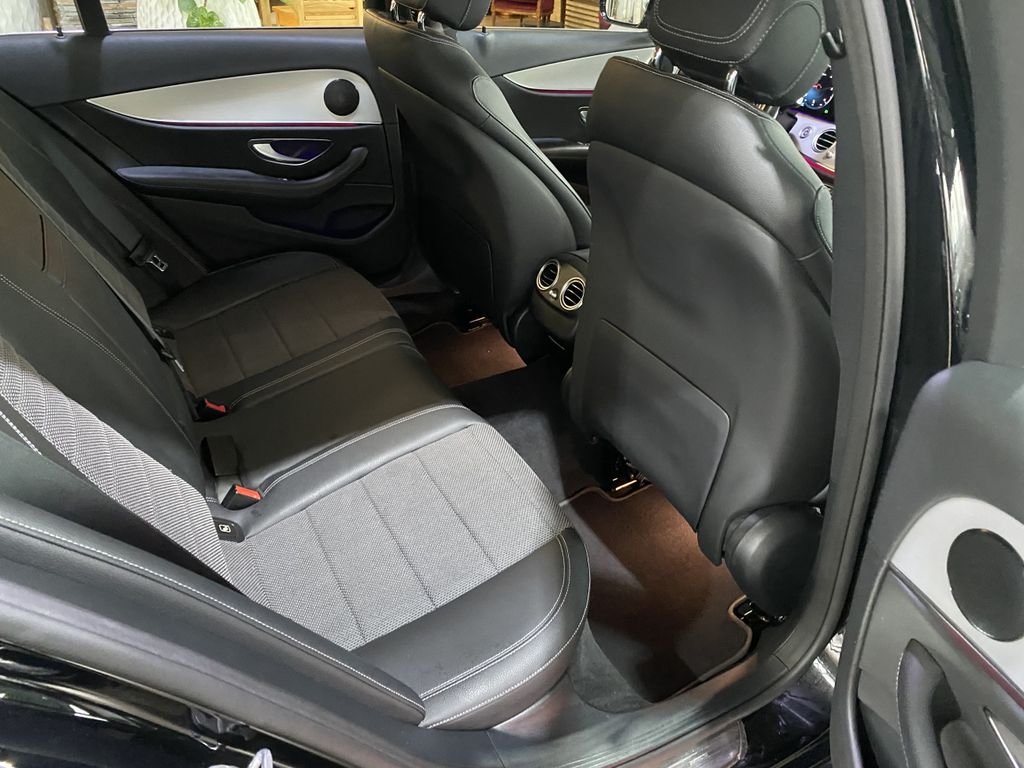 Mercedes-Benz E 220 2021