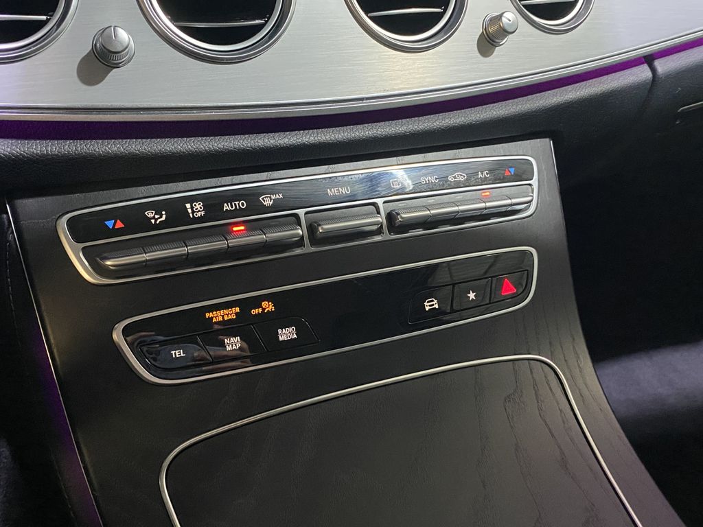 Mercedes-Benz E 220 2021