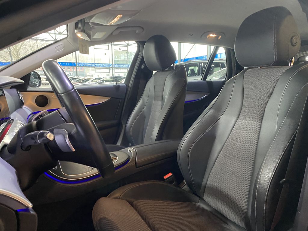 Mercedes-Benz E 220 2021