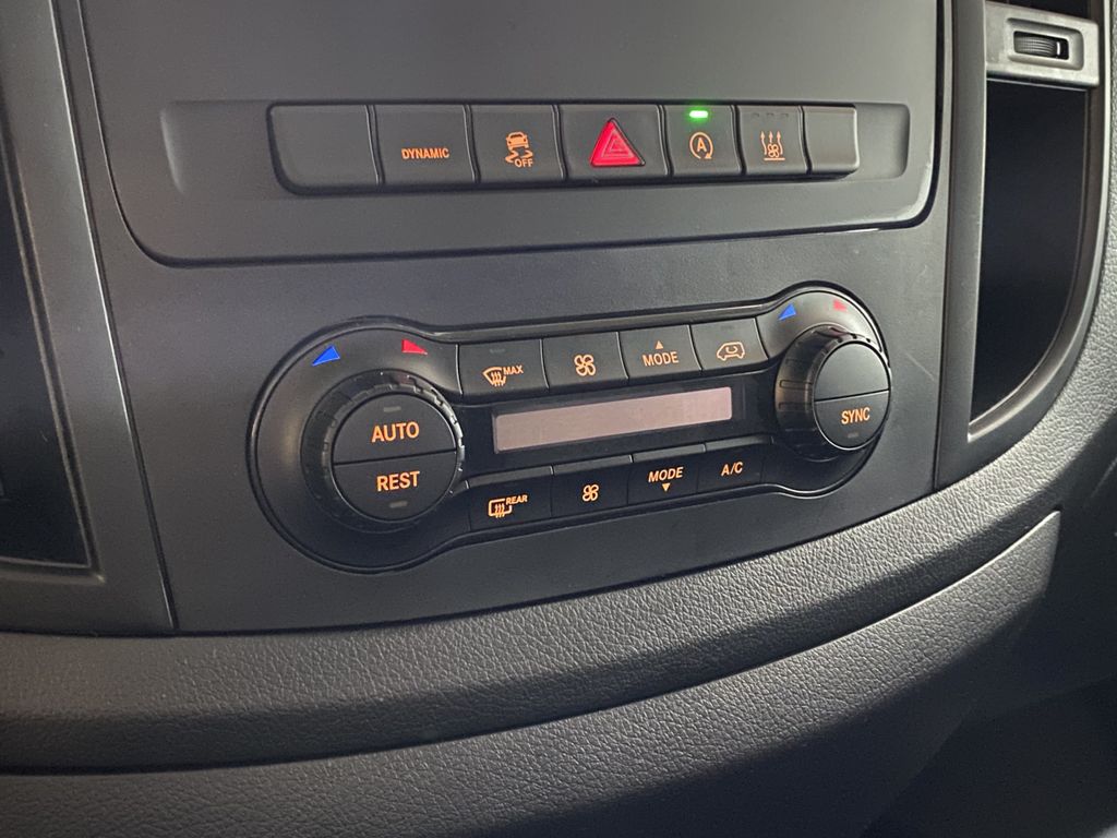 Mercedes-Benz Vito 2021