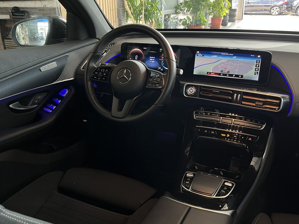 Mercedes-Benz EQC 2021