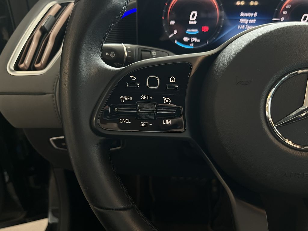 Mercedes-Benz EQC 2021