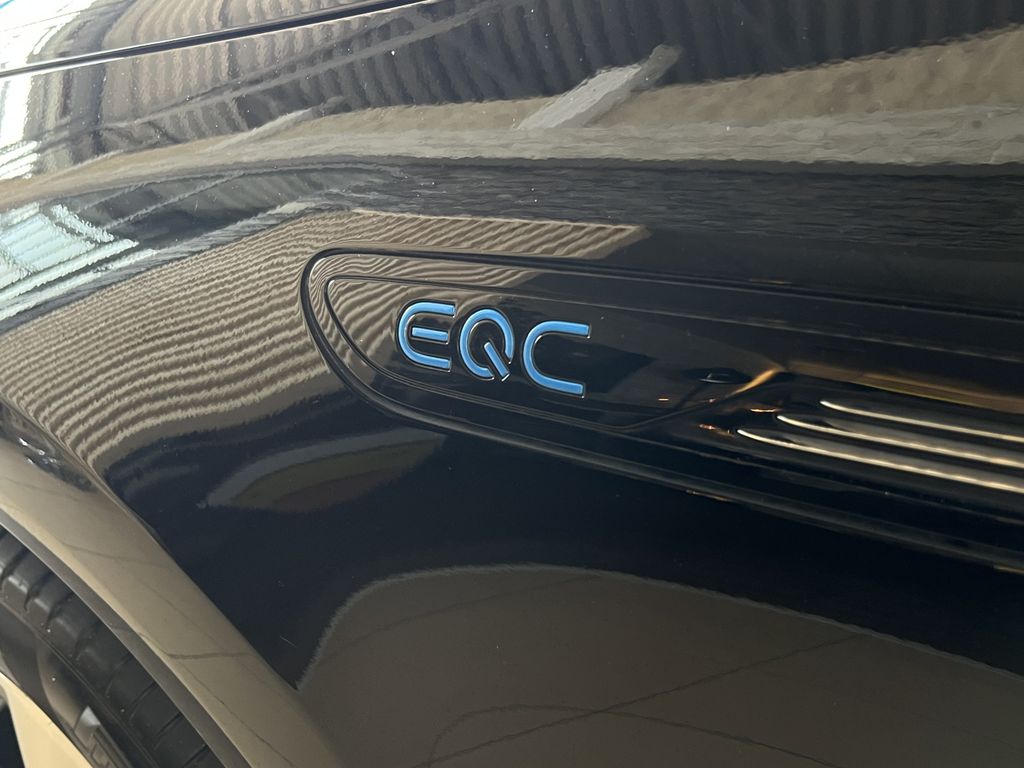 Mercedes-Benz EQC 2021