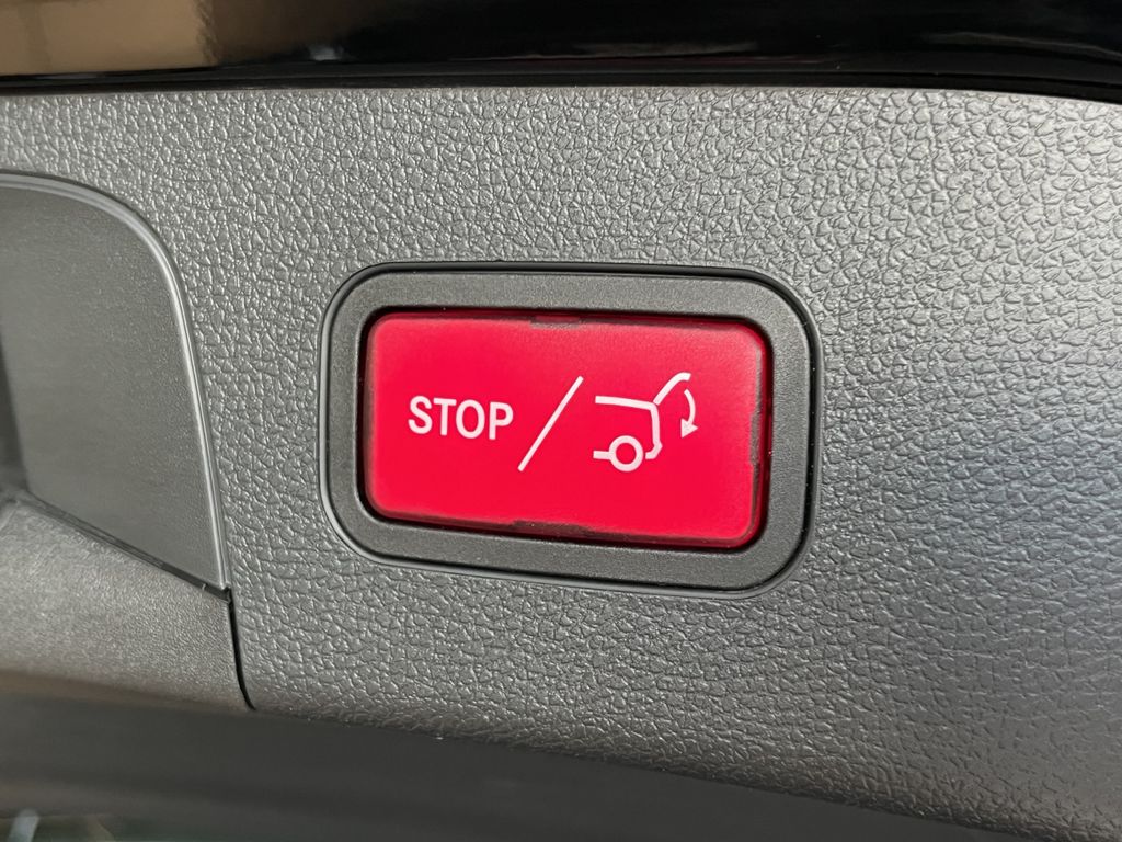 Mercedes-Benz EQC 2021