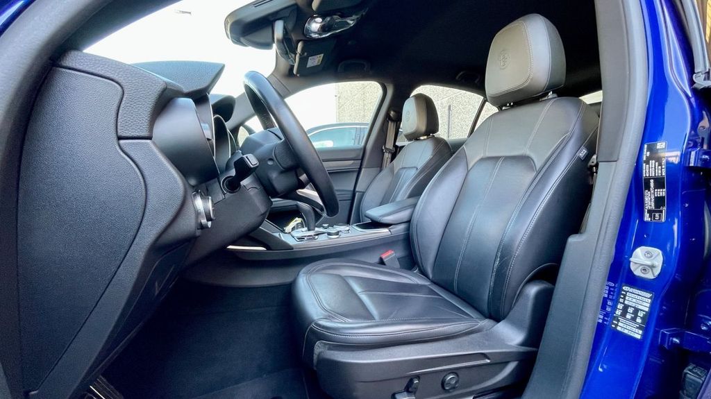 Alfa Romeo Stelvio 2022