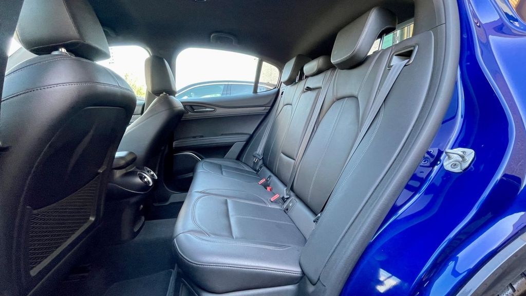 Alfa Romeo Stelvio 2022