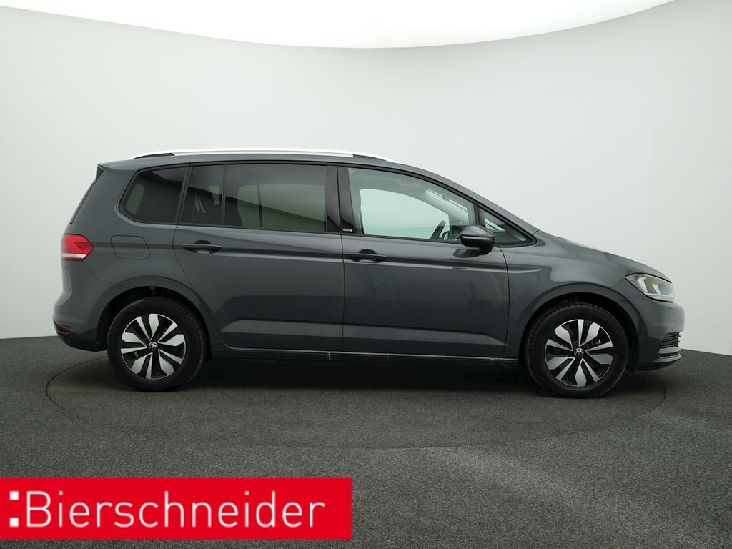 Volkswagen Touran 2024