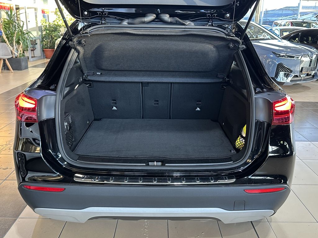 Mercedes-Benz GLA 180 2024