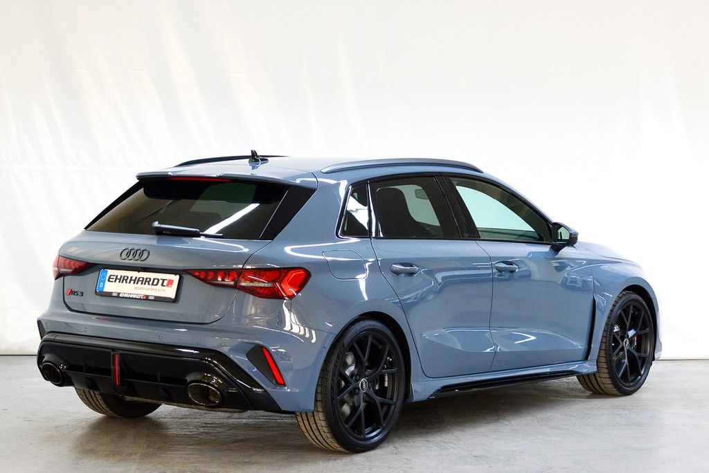 Audi RS3 2025