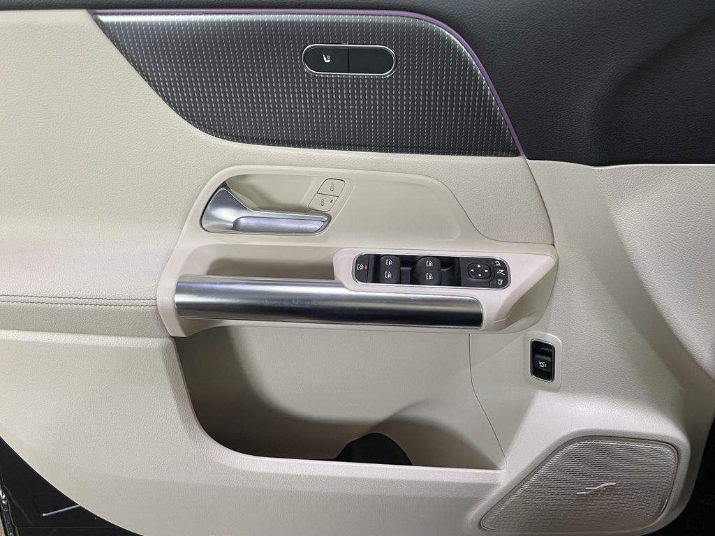 Mercedes-Benz EQA 2022