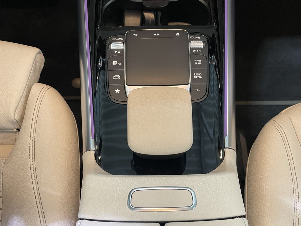 Mercedes-Benz EQA 2022