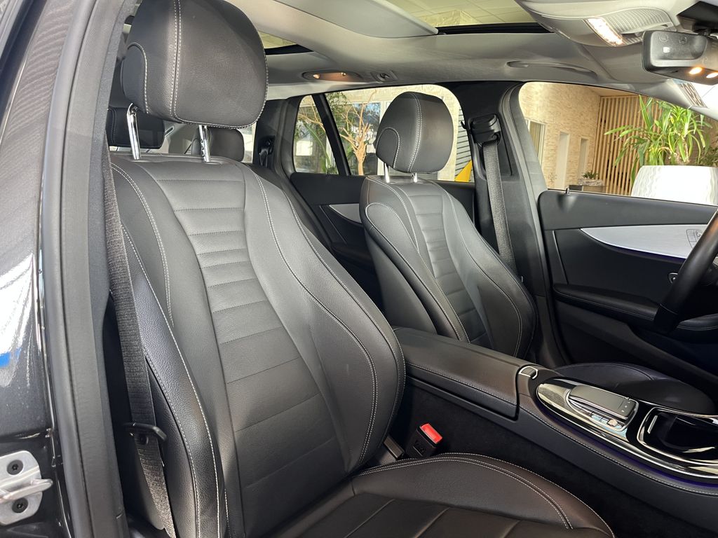 Mercedes-Benz E 300 2022