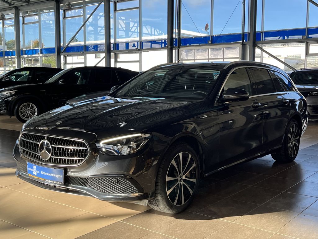 Mercedes-Benz E 300 2022