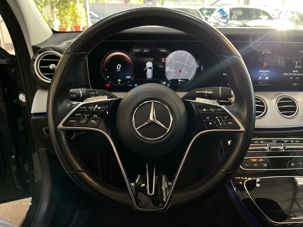 Mercedes-Benz E 300 2022