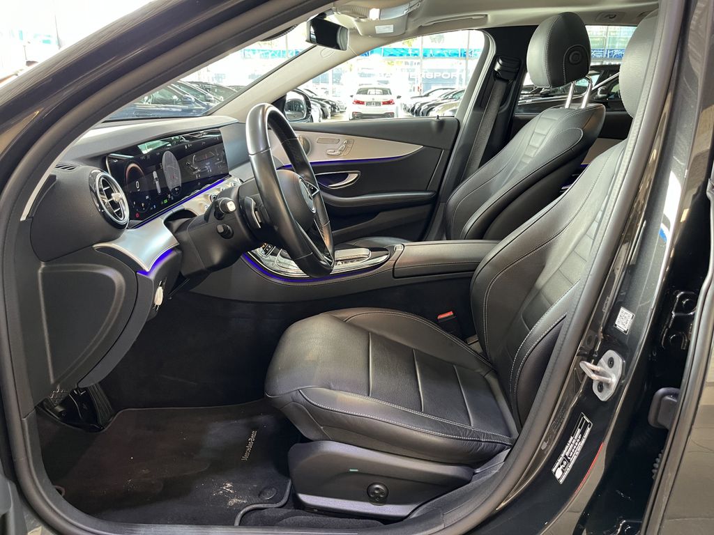 Mercedes-Benz E 300 2022