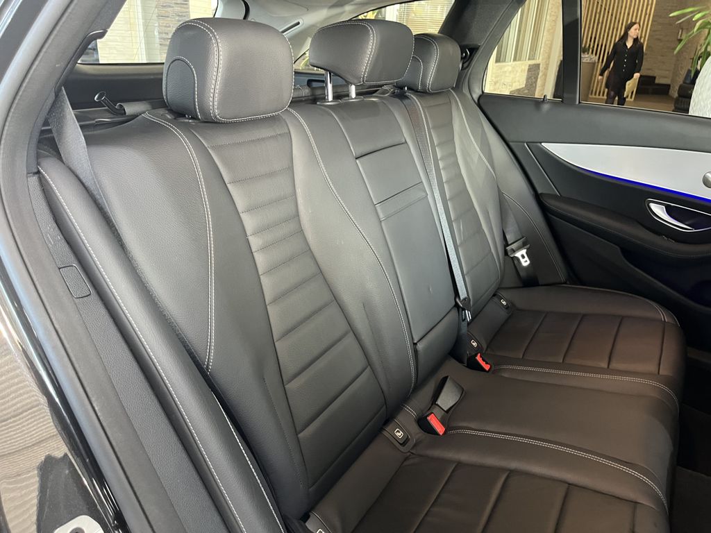 Mercedes-Benz E 300 2022