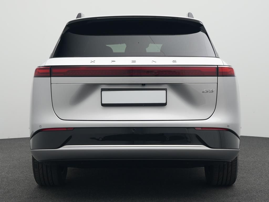 XPENG G9