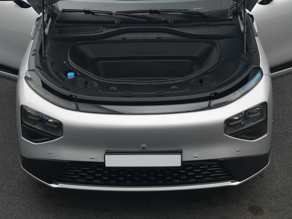 XPENG G9