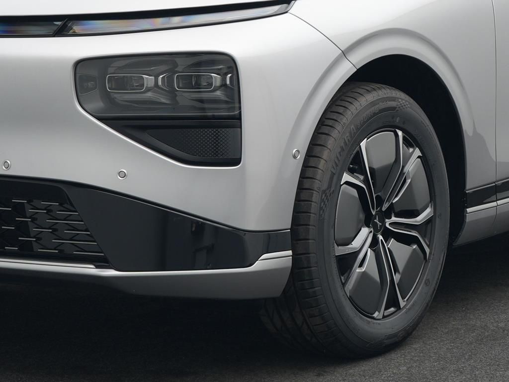 XPENG G9