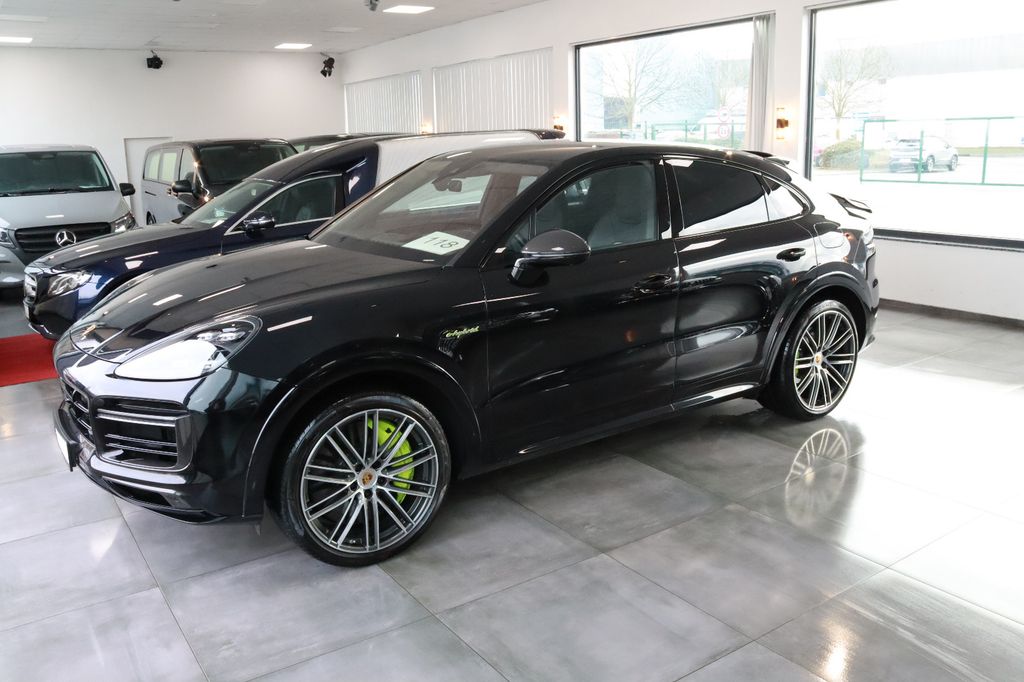 Porsche Cayenne 2022