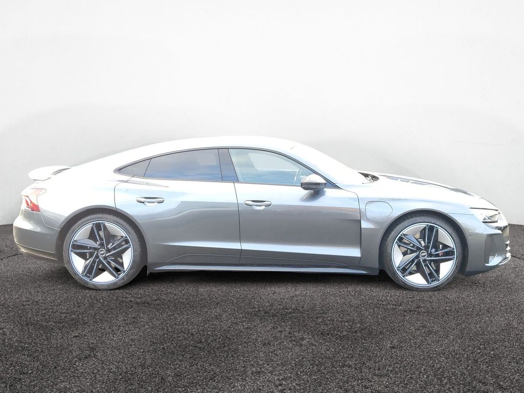 Audi RS e-tron GT 2021