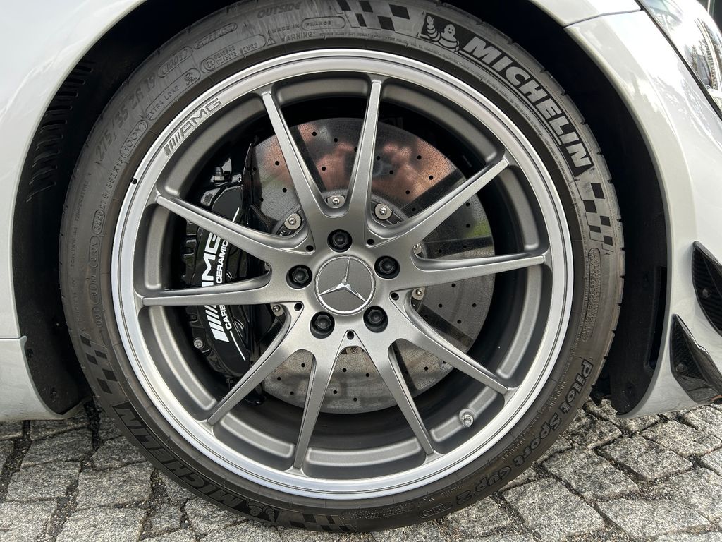 Mercedes-Benz AMG GT 2019