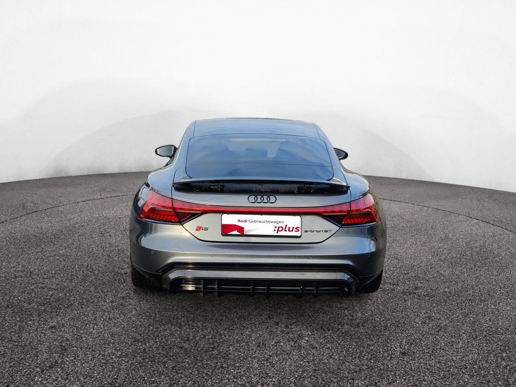 Audi RS e-tron GT 2021