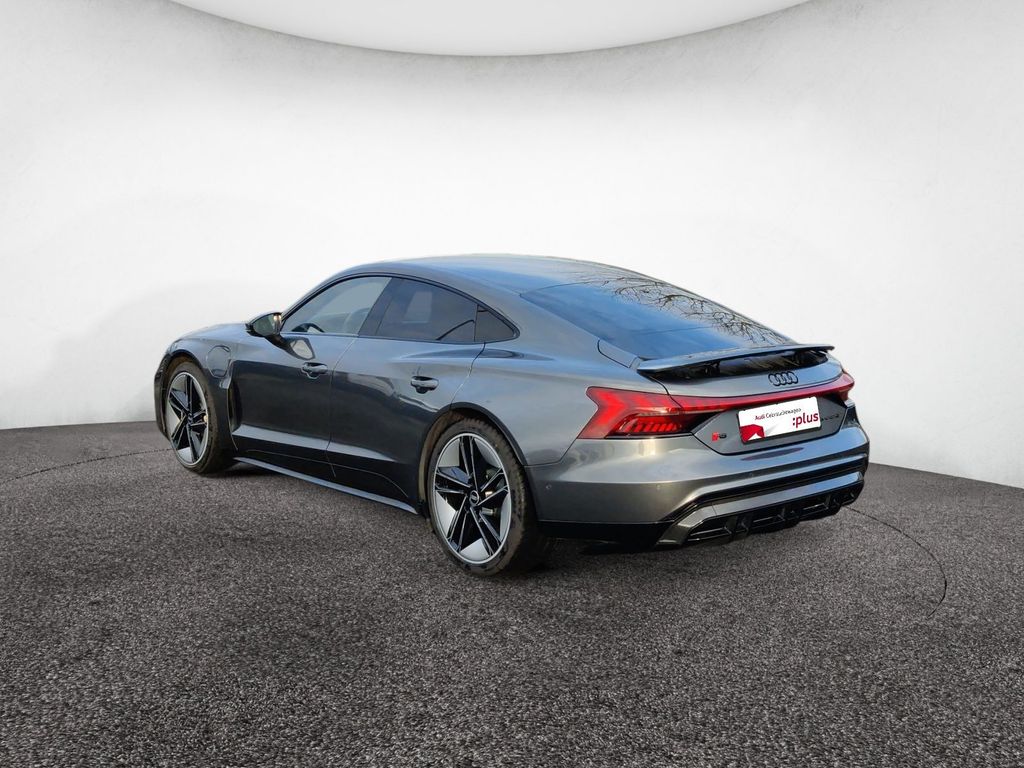 Audi RS e-tron GT 2021