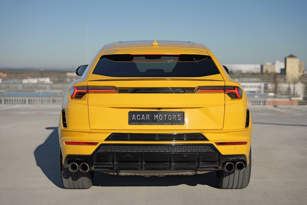 Lamborghini Urus 2023