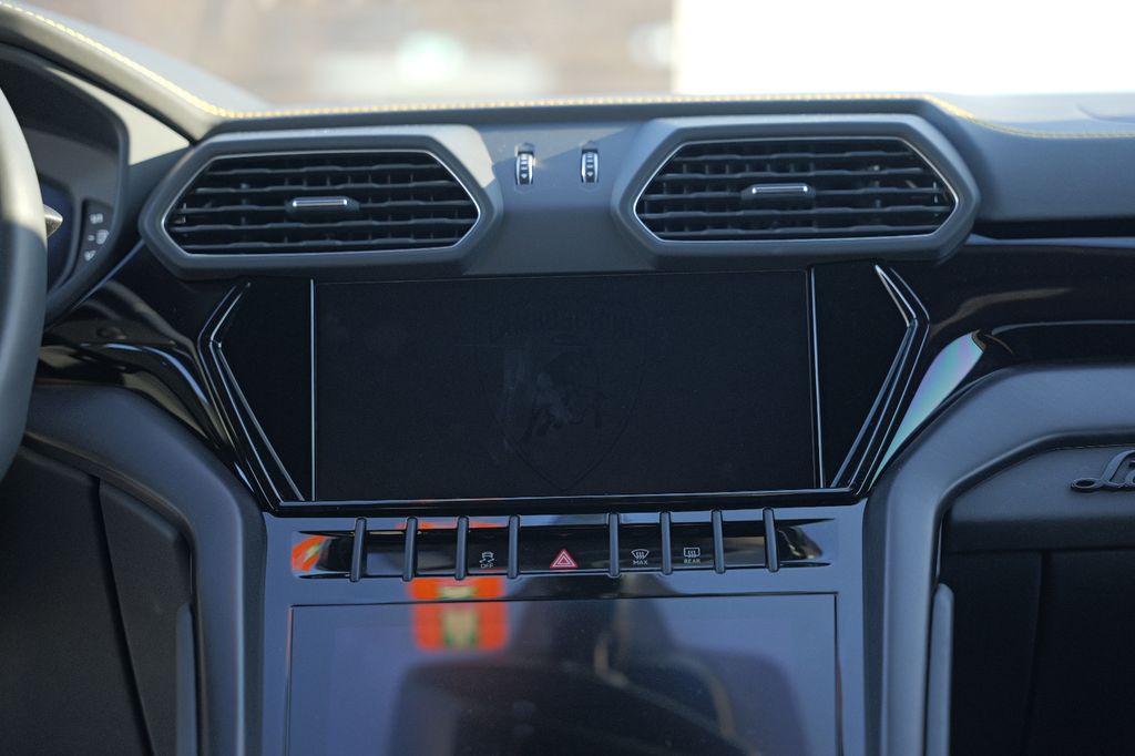 Lamborghini Urus 2023