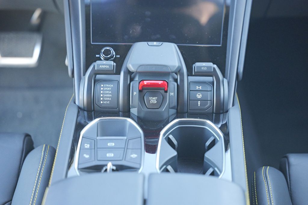 Lamborghini Urus 2023