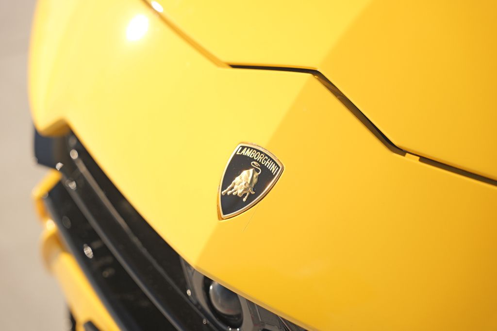 Lamborghini Urus 2023