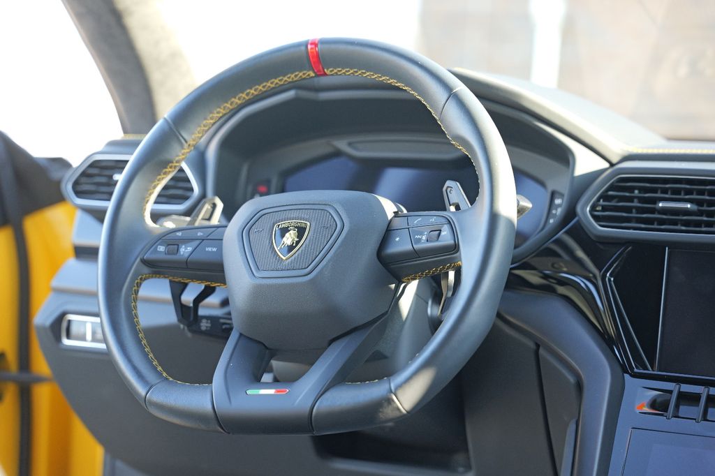 Lamborghini Urus 2023