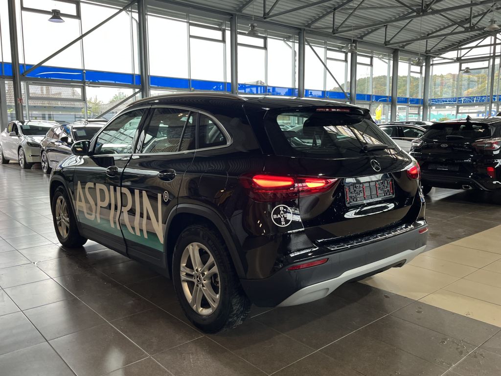 Mercedes-Benz GLA 180 2024