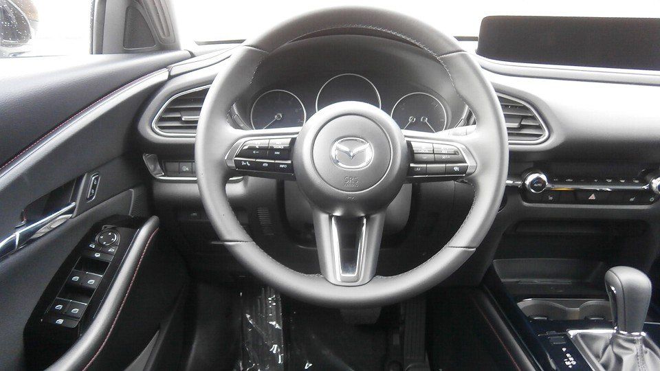 Mazda CX-30 2025