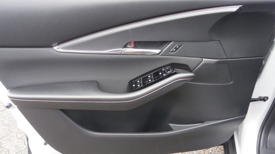 Mazda CX-30 2025